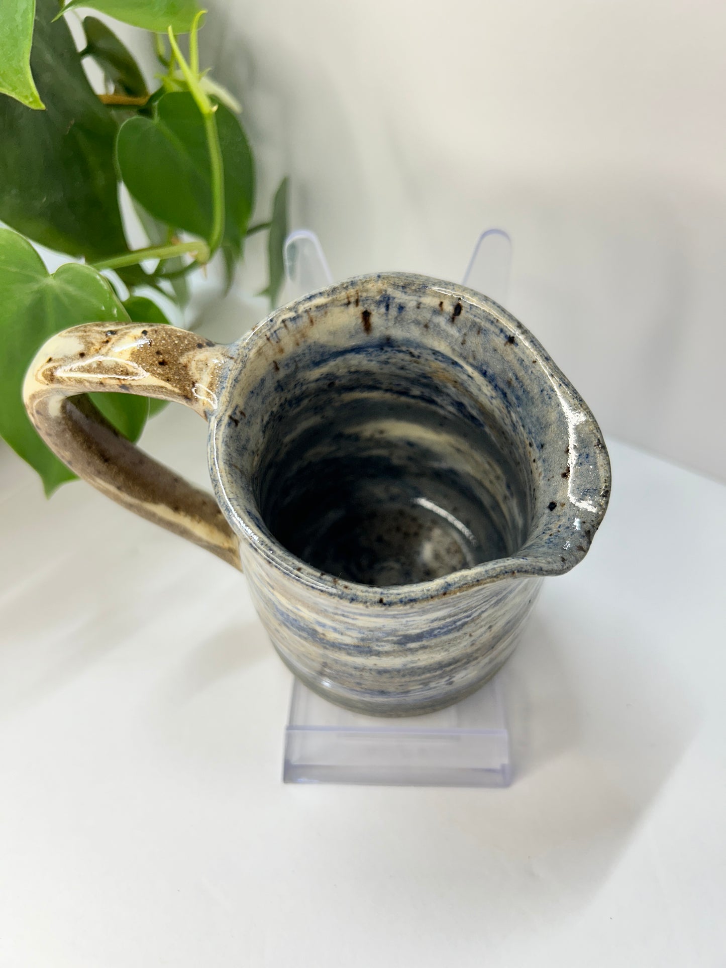 Spout Cups